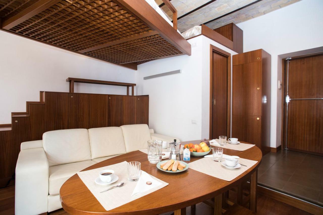 Trevi Fountain - Lovely Loft Apartment Roma Dış mekan fotoğraf